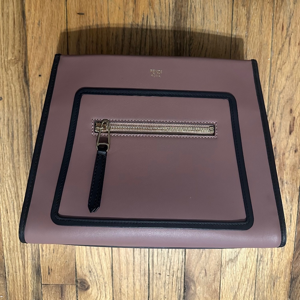 FENDI runaway without handle